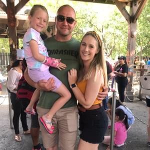 Meet your Posher, Lauren